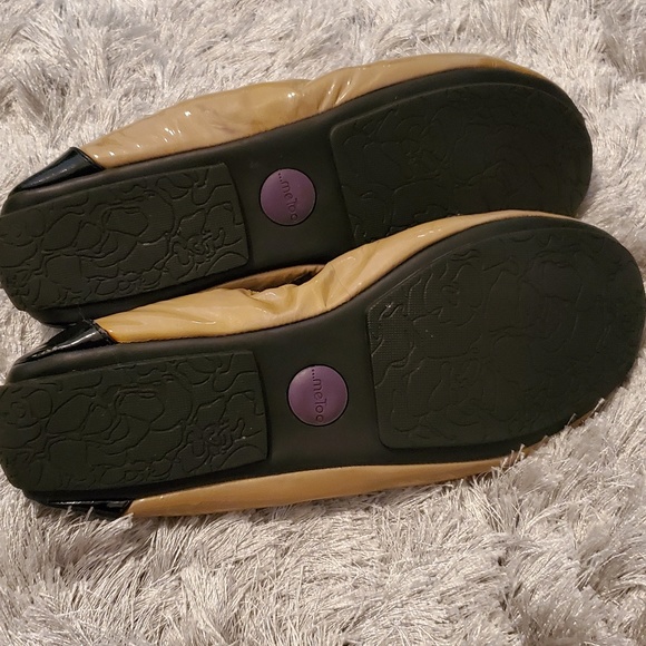 ME TOO HOOP Patent Ballet Flats with bows - Picture 6 of 7